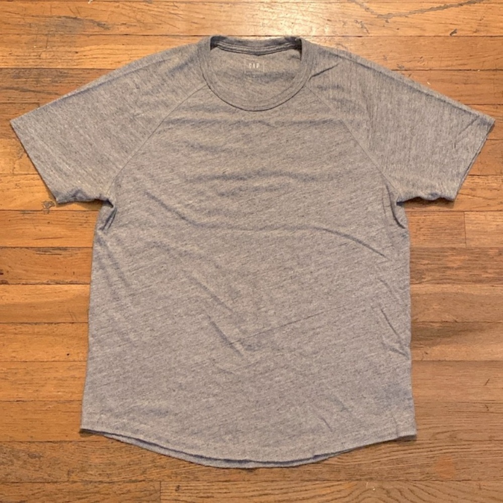 GAP Heather Gray Men's Short Sleeve Tee